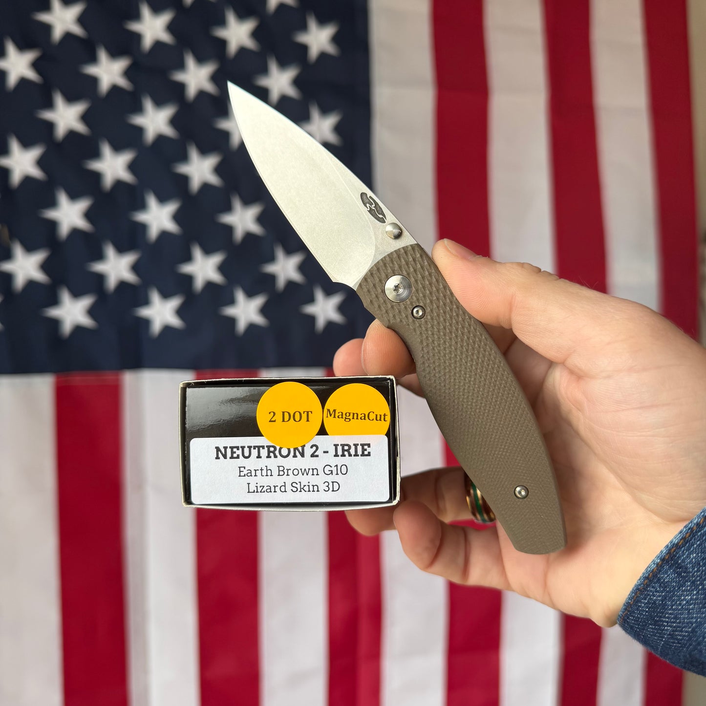 The Back Door: TRM Neutron 2 LL - Earth Brown G10 3D Contoured Lizard Skin, Mike IRIE MagnaCut Blade (Blemish)