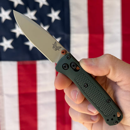 The Back Door: Benchmade Mini Bugout®, Taiga Green Grivory Handle, Tan ELMAX Blade, 2.82″, Made in USA (533TN-2601) (Return)