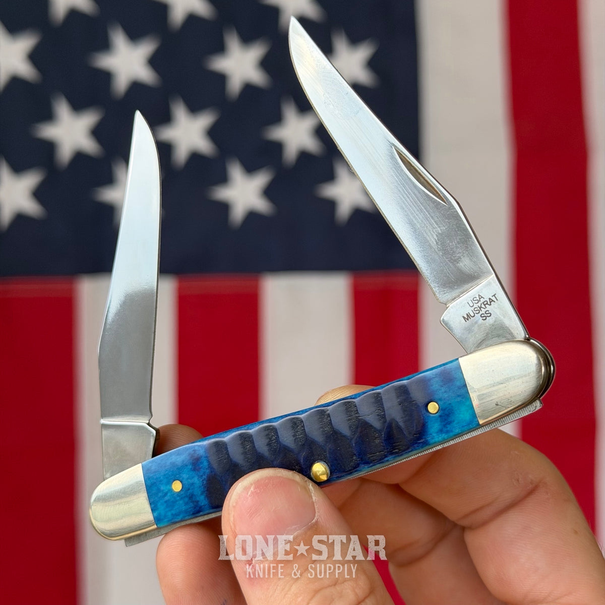 The Back Door: Case Muskrat - Ocean Blue Gator Jig Bone, Two Blade Slipjoint - Made in USA (CA53985) (Trade In)