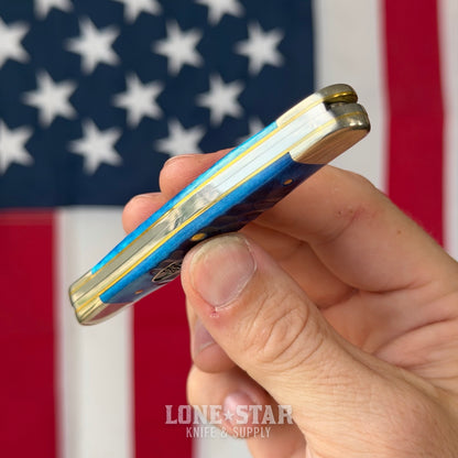 The Back Door: Case Muskrat - Ocean Blue Gator Jig Bone, Two Blade Slipjoint - Made in USA (CA53985) (Trade In)