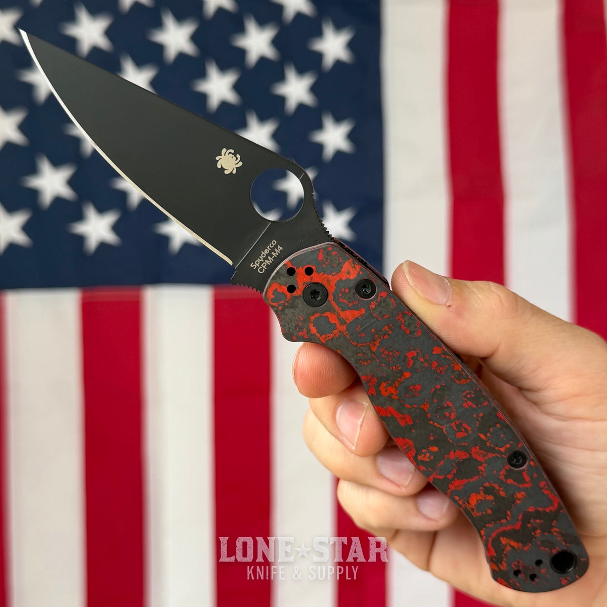 The Back Door: Spyderco Para Military 2 - 3.45" CPM-M4, SMKW Lava Flow Fat Carbon - Made in USA (Trade In)