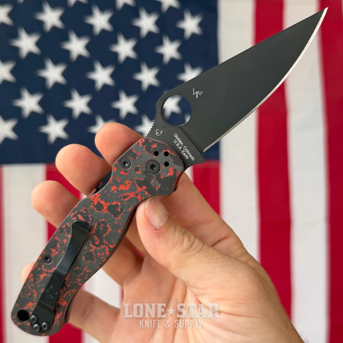 The Back Door: Spyderco Para Military 2 - 3.45" CPM-M4, SMKW Lava Flow Fat Carbon - Made in USA (Trade In)