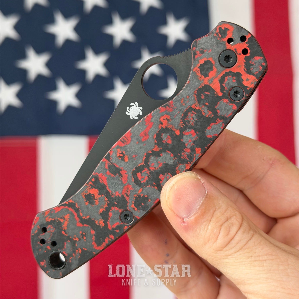 The Back Door: Spyderco Para Military 2 - 3.45" CPM-M4, SMKW Lava Flow Fat Carbon - Made in USA (Trade In)