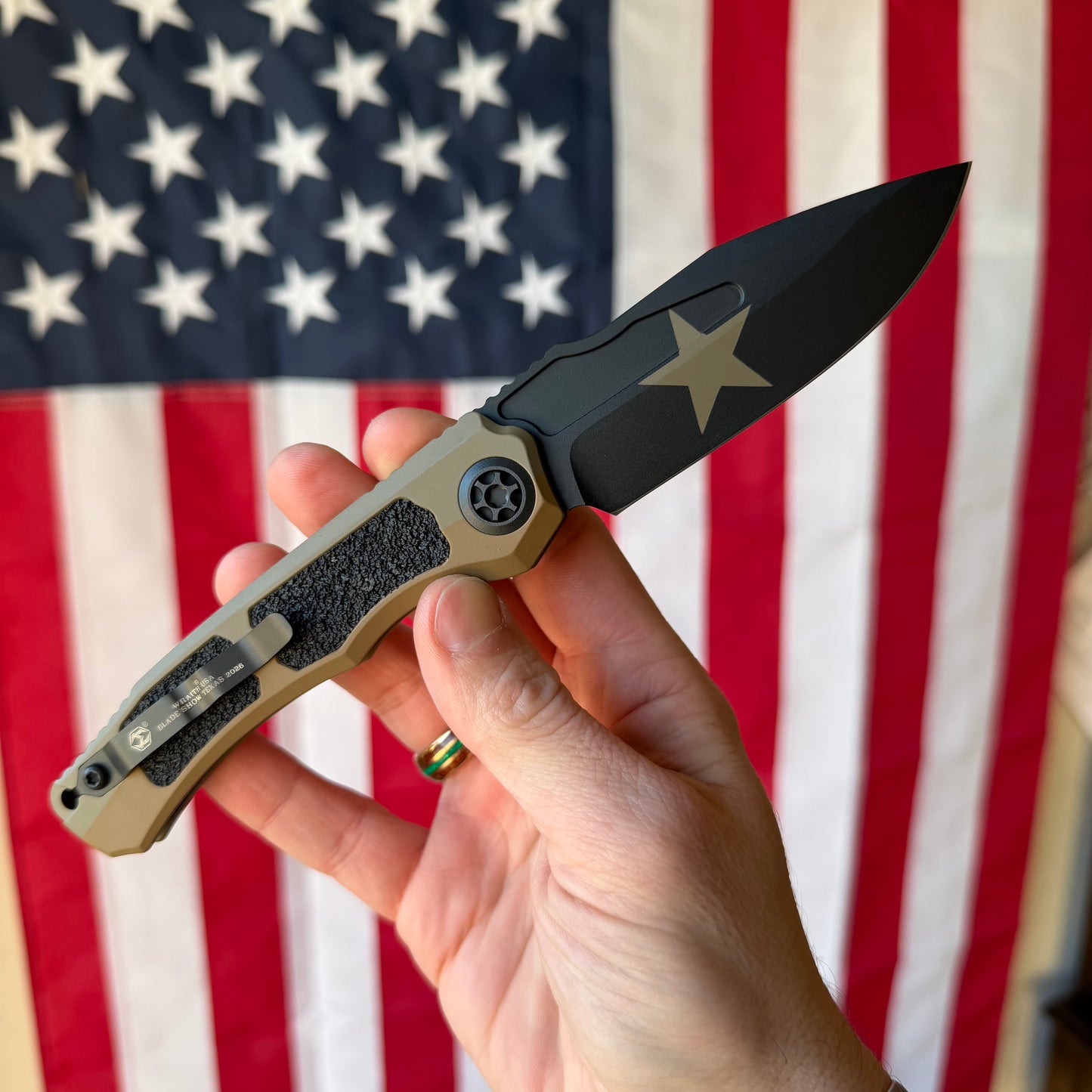 Heretic Knives Wraith Auto Knife – Texas Edition, 3.7” MagnaCut Blade, Two-Tone Tan – Made in USA