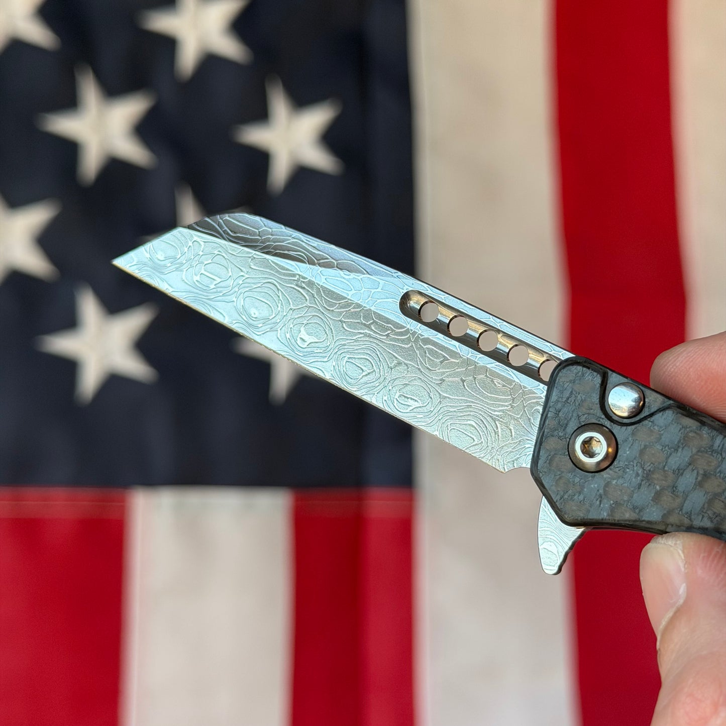 Heretic Knives Jinn Manual Knife – Carbon Fiber Chassis, Vegas Forge Vines & Roses Damascus, Hand Ground Polished Blade, Flamed Titanium Clip – Serialized – Made in USA (S/N 017)