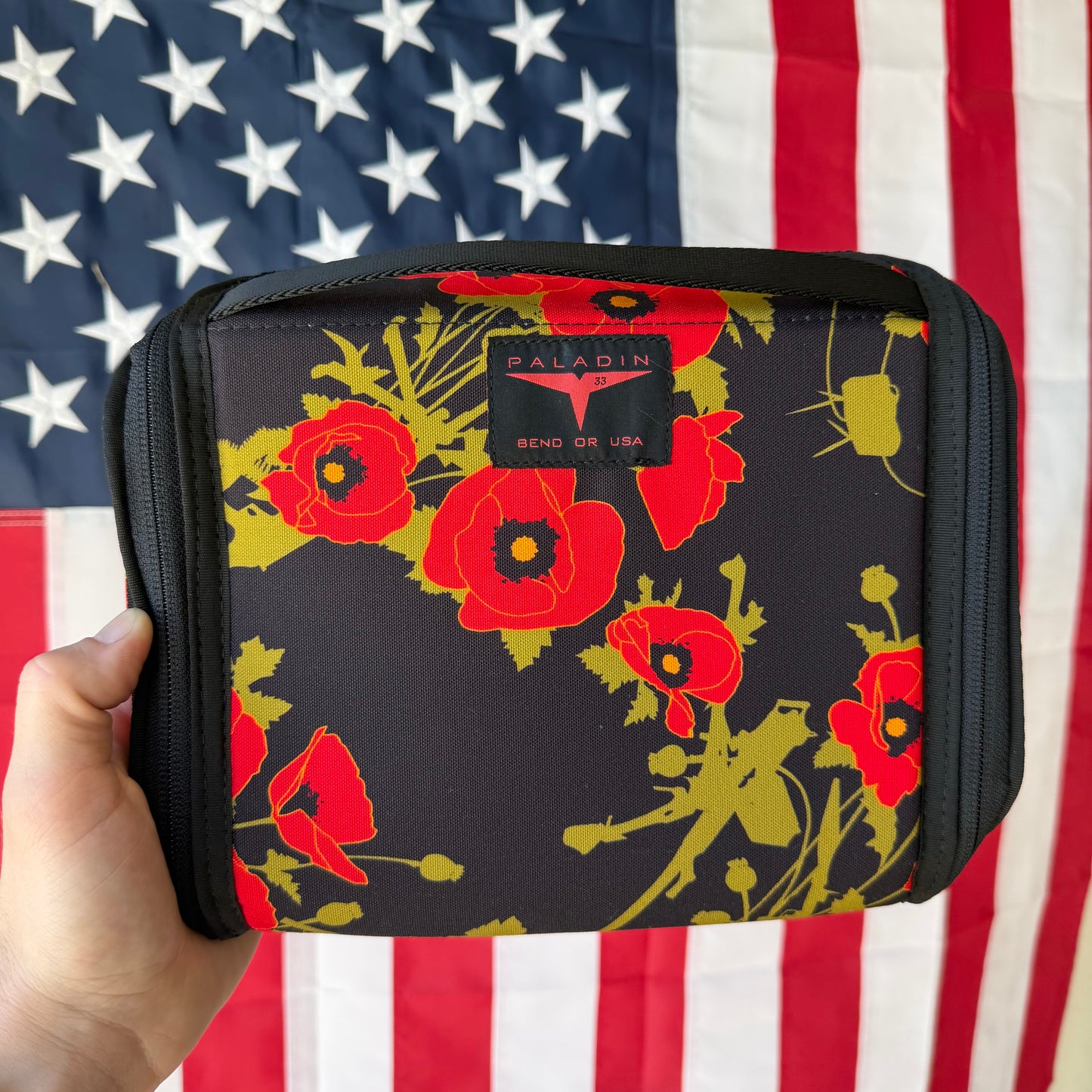 PALADIN33 Infinity Knife Collector Pouch – 6 Knife, Poppies of War – Made in USA (INF-6-POW)