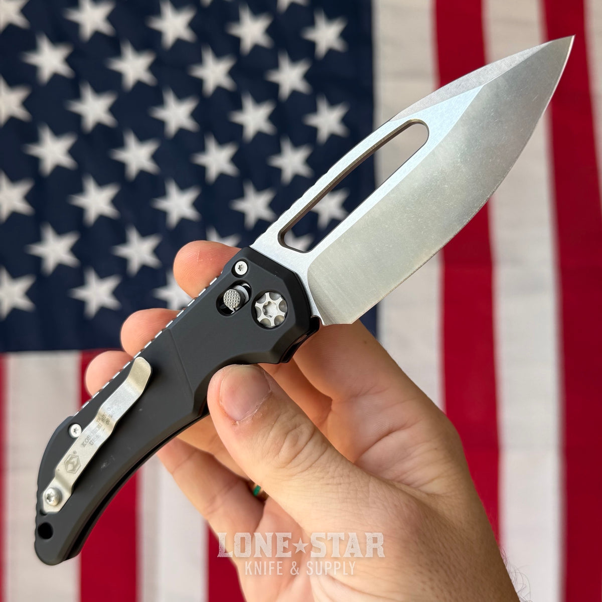 Heretic Koschei - 3.5" MagnaCut Stonewash, Black Chassis, Crossbar Lock - Made in USA (H061-2A)