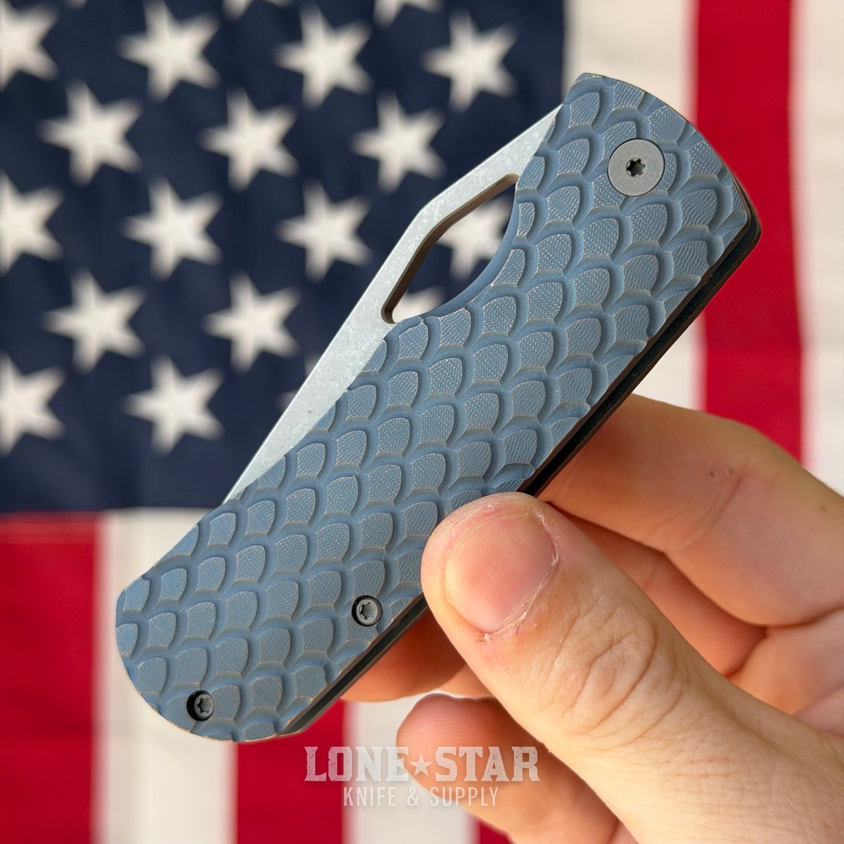 McNees Little Dixon 3.25" Dragonscale - MagnaMax, Blue and Bronze Atomic Titanium, Frame Lock - Made in USA (2676)