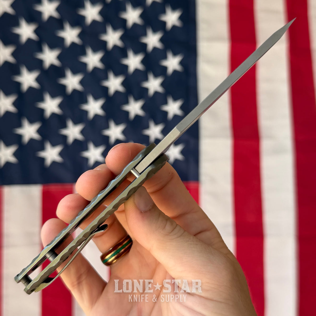 McNees Little Dixon 3.25" Rock - MagnaCut, Green and Blue Atomic Titanium, Frame Lock - Made in USA (2624)