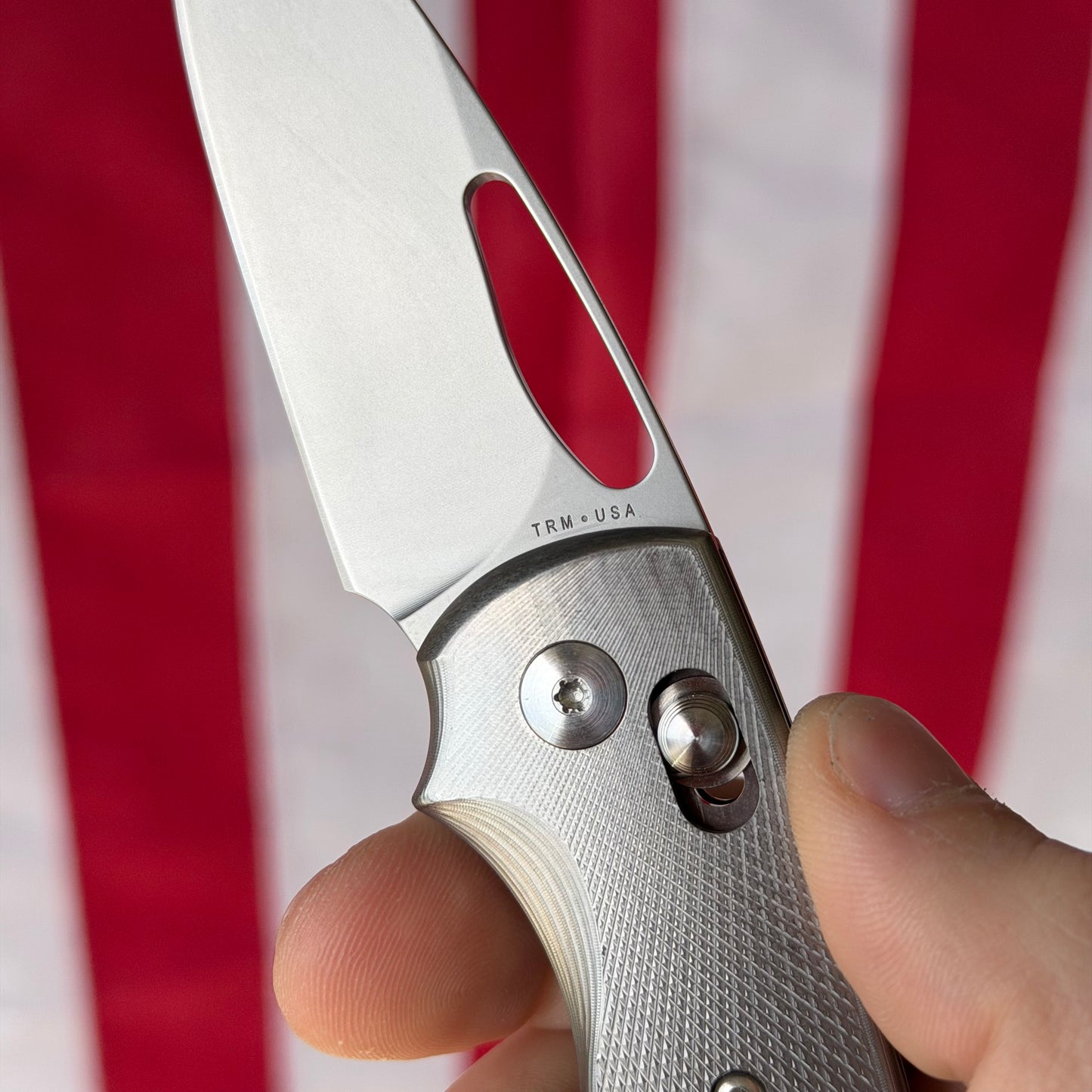 TRM BULLDOG Rev. B Knife – MagnaCut Blade, 3D Contoured Titanium Lizard Skin Scales, River-Lok – Made in USA