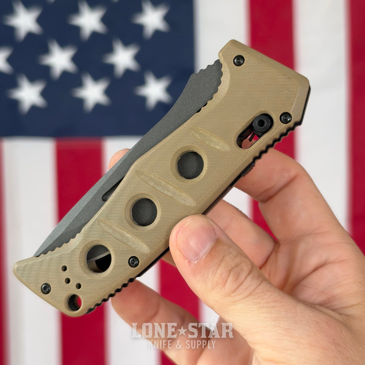 The Back Door: Benchmade Auto Adamas - 3.78" CPM-CruWear, Desert Tan G10, Auto-AXIS - Made in USA (2750GY-3) (Trade In)