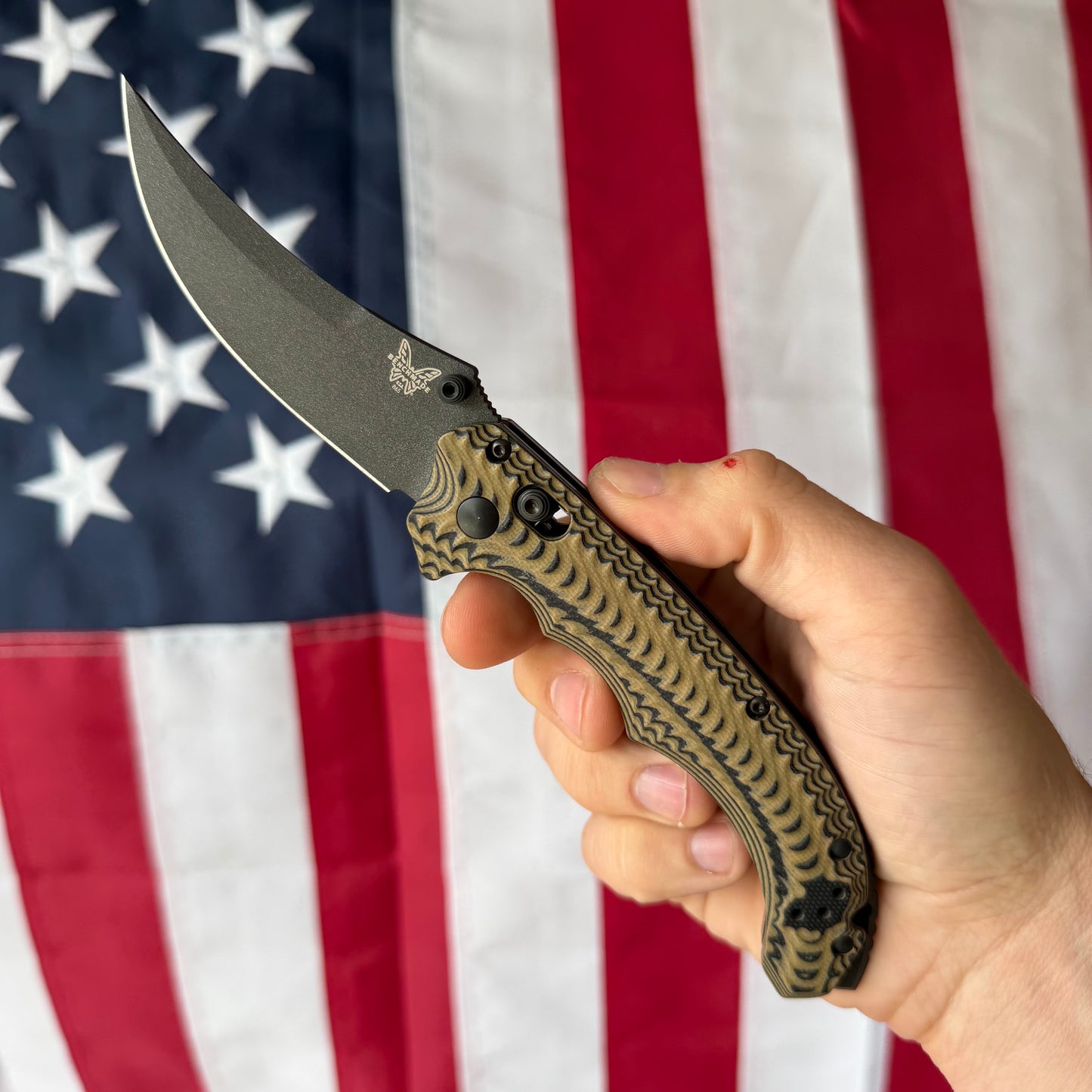 The Back Door: Used – Benchmade Mini Bedlam 865BK-01 3.45" Scimitar, CPM-S90V Cerakote, Black/Coyote/OD G10, AXIS Lock – Made in USA