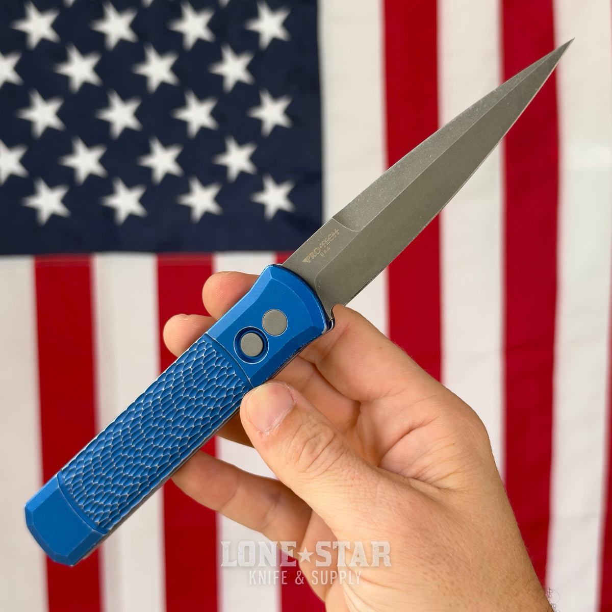 The Back Door: Pro-Tech Godfather Left Hand - Battle Worn Blue, Automatic - Made in USA (926-LHAWBW) (Trade In)