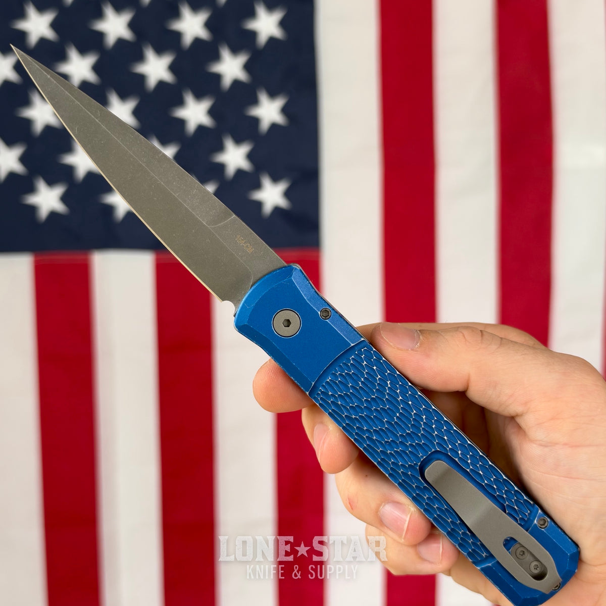 The Back Door: Pro-Tech Godfather Left Hand - Battle Worn Blue, Automatic - Made in USA (926-LHAWBW) (Trade In)