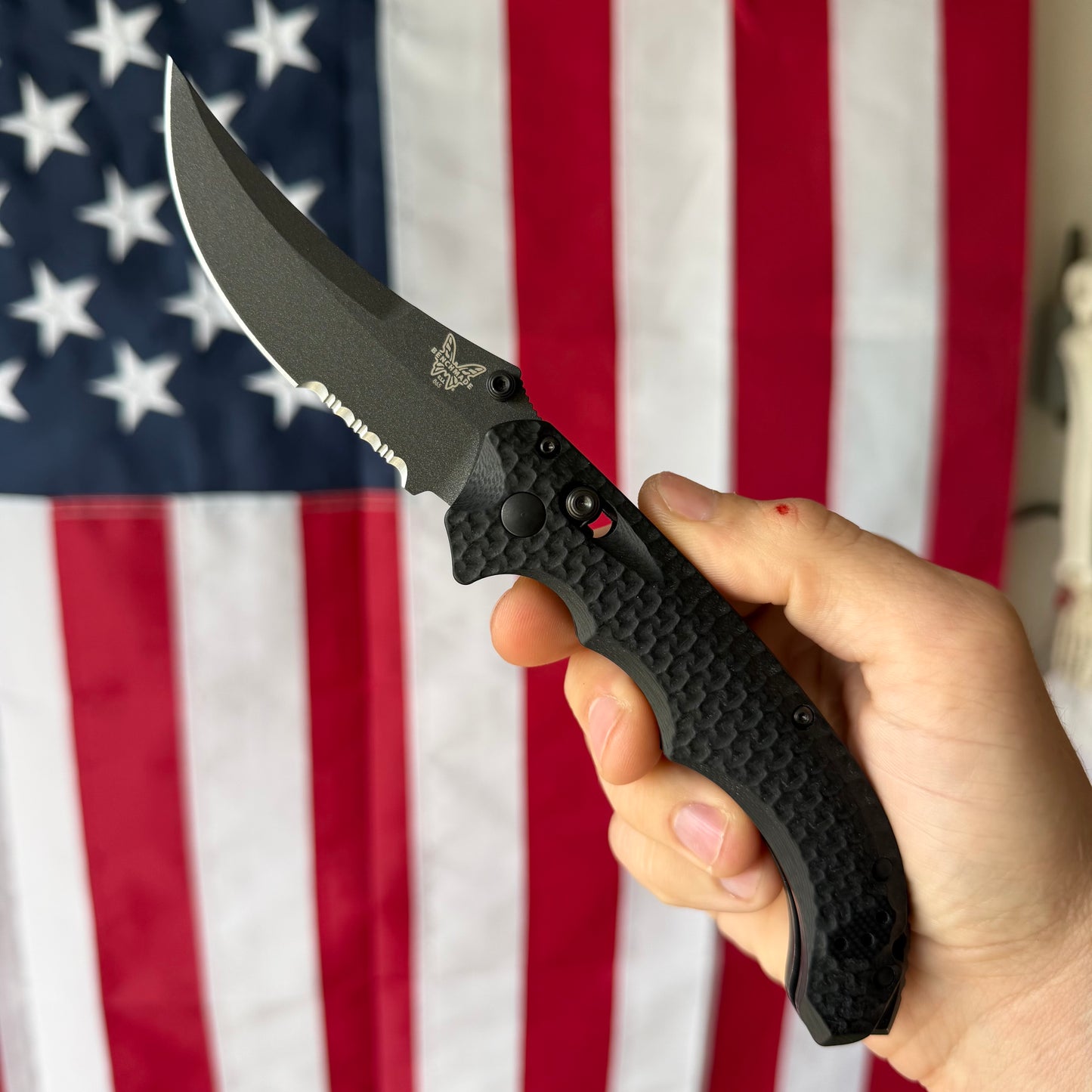 The Back Door: Used – Benchmade Mini Bedlam 865SBK 3.45" Scimitar, CPM-S90V, Black G10, Partially Serrated, AXIS Lock – Made in USA