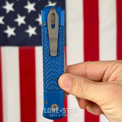 The Back Door: Pro-Tech Godfather Left Hand - Battle Worn Blue, Automatic - Made in USA (926-LHAWBW) (Trade In)