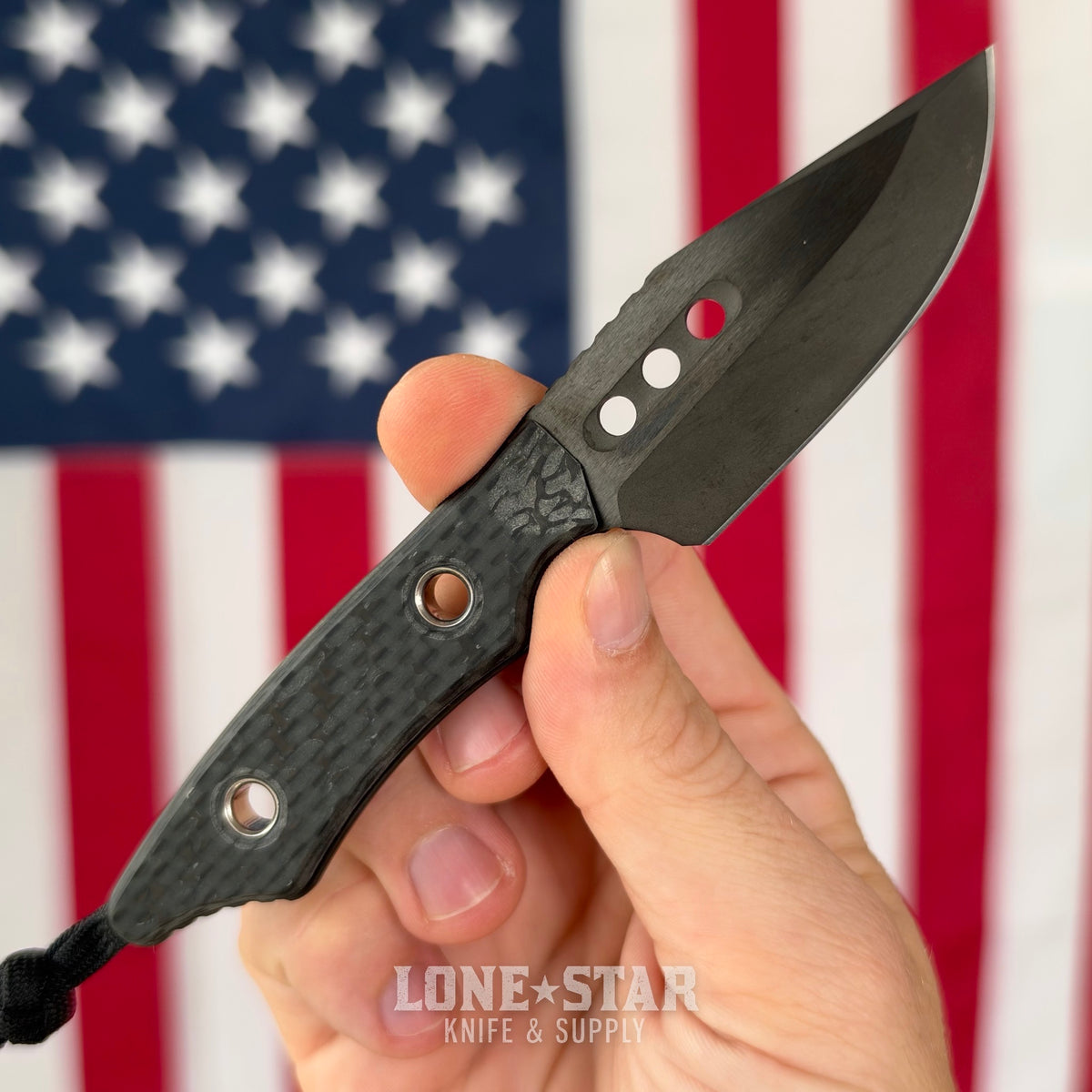 The Back Door: Heretic Kobold Bowie 2.56" Fixed Blade - DLC Black MagnaCut, Glow Carbon Fiber, Serial 13 - Made in USA (H065-6A-GLOCF) (Trade In)