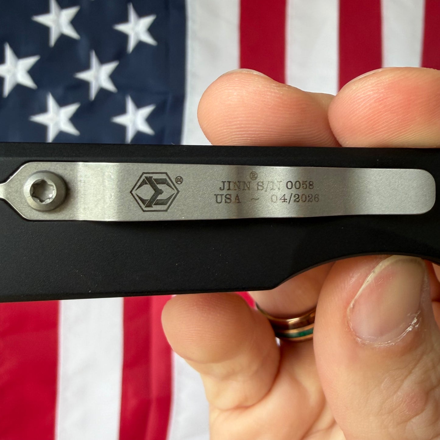 Heretic Jinn Manual 3.0" Button Lock Flipper – Battleworn MagnaCut, Black Chassis – Made in USA (H213-5A)