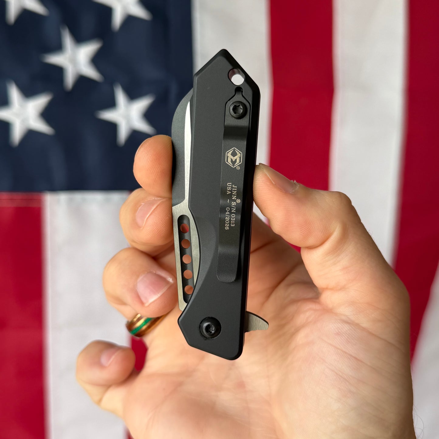 Heretic Jinn Manual 3.0" Button Lock Flipper – 2-Tone MagnaCut, Black Tactical Chassis – Made in USA (H213-10A-T)