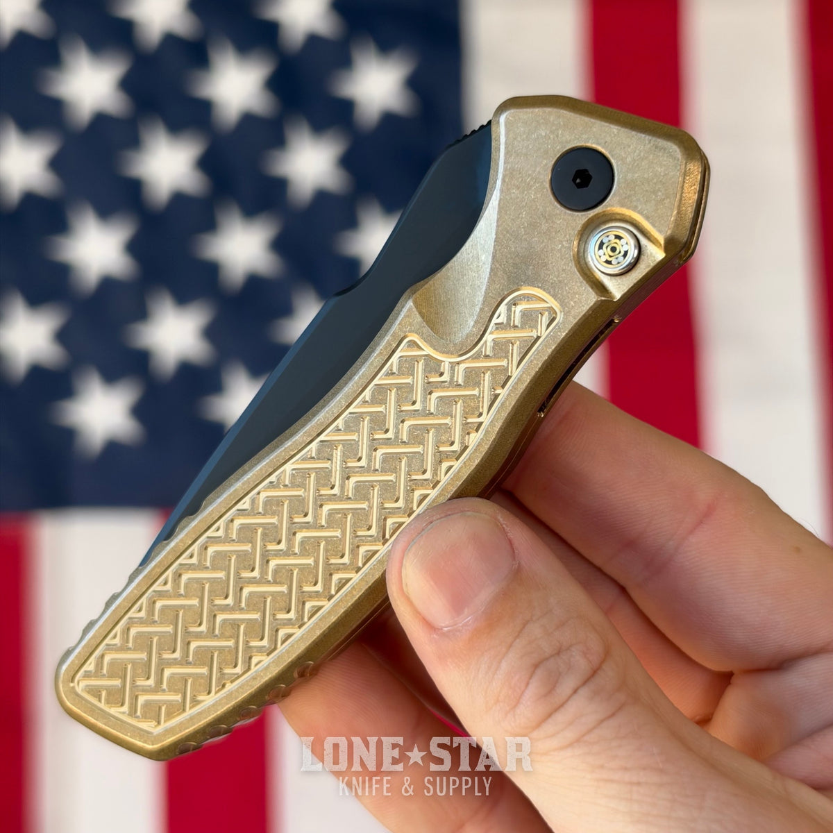 Pro-Tech Pallas Auto Custom 006, Spartan Blades Collab, DLC Black MagnaCut, Weave Textured Aluminum Bronze, Mosaic Pin Button - Made in USA