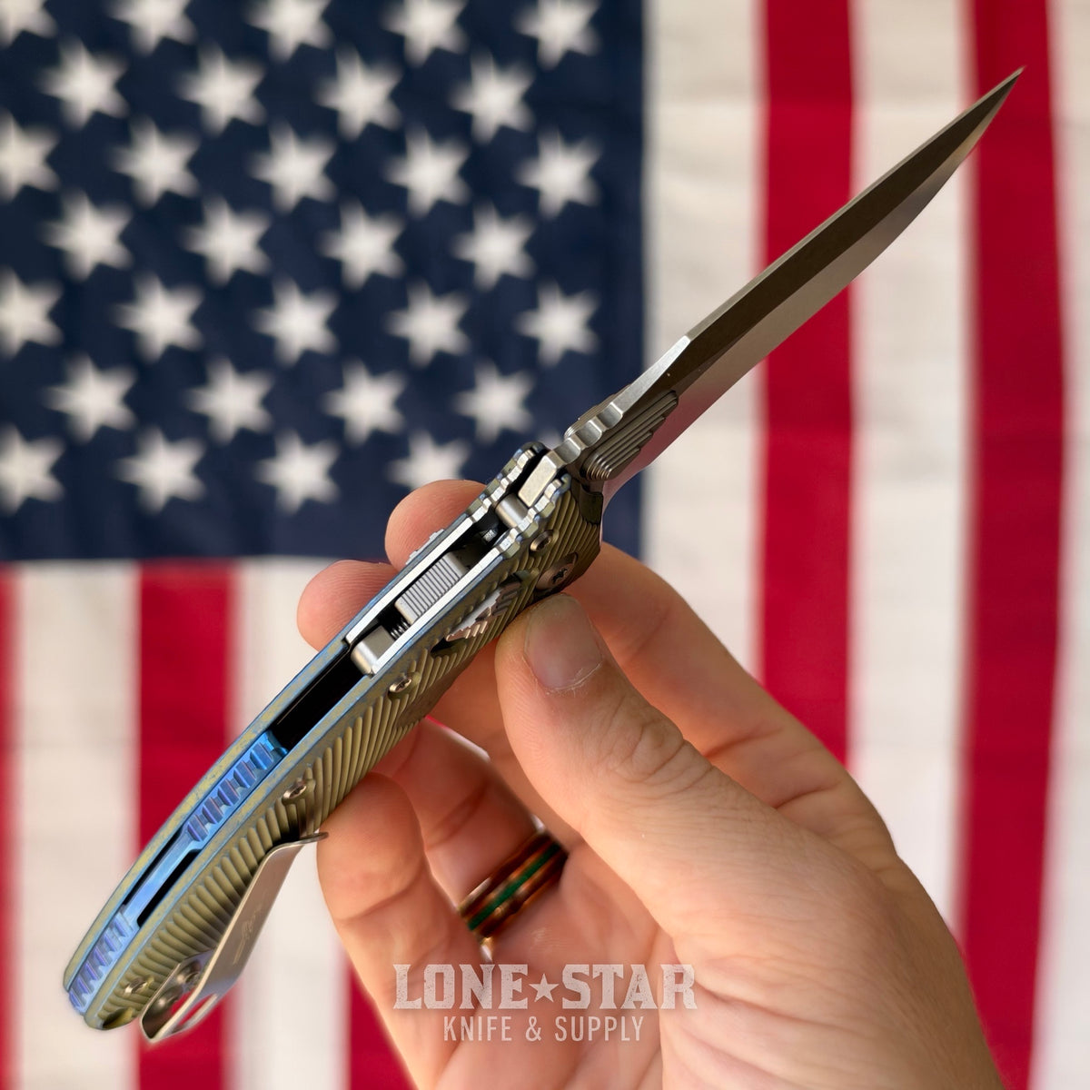Microtech Amphibian Mini Ram-Lok, Marfione Select Galactic Gold Fluted Titanium with Blue Accents, 3.25" M390MK Stonewash, Blade Show West 2026, Made in USA (137MRL-10FLMS15)
