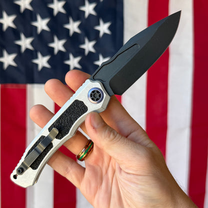 The Back Door: Heretic Knives Wraith V4 SE Auto Knife – 3.7” MagnaCut Blade, Blizzard Chassis, Battleworn Black – Made in USA (Demo)