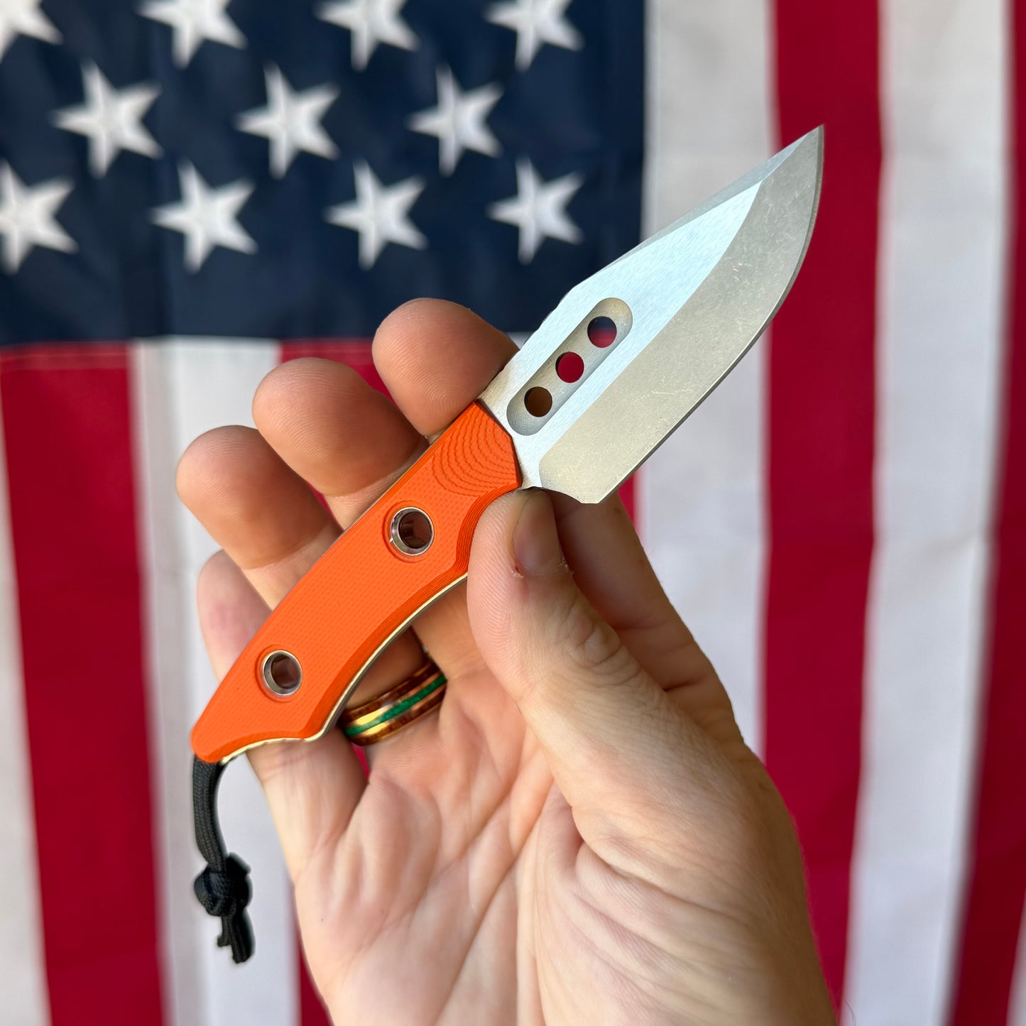 The Back Door: Heretic Knives Kobold Fixed Blade Knife, Orange G10, Stonewash MagnaCut Blade, 2.8″, Made in USA (H065-2A-OG-G10) (Demo)