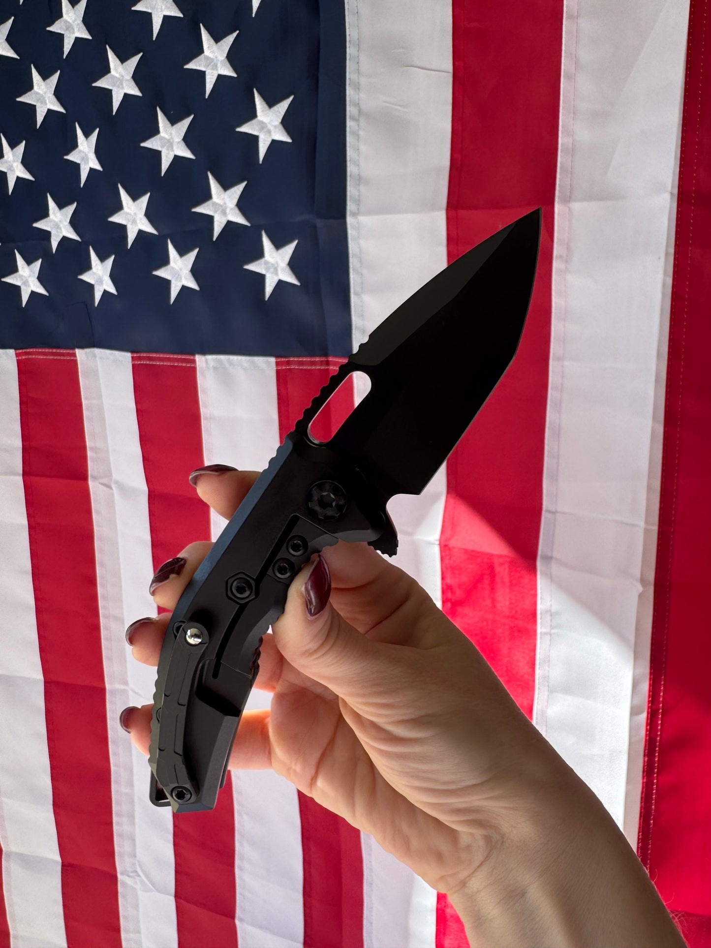 Heretic Medusa Manual Tactical 3.25 inch MagnaCut Tanto Knife, DLC Blade, Black Aluminum Handle – Made in USA (H009-6A-T)