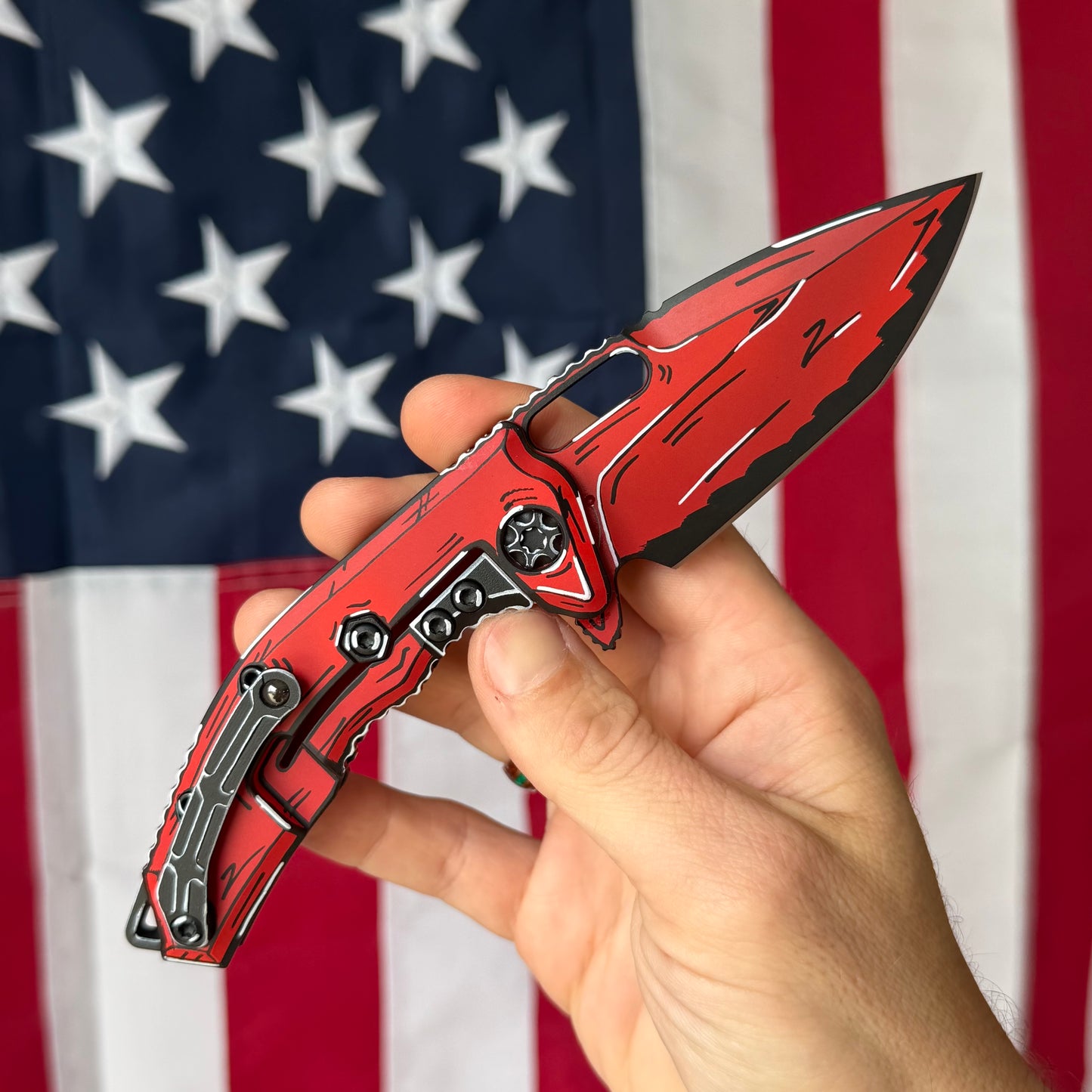 Heretic Medusa Manual 3.25" Tanto – Red Cel Shade, MagnaCut, Frame Lock – Made in USA (H009-CS-RD)