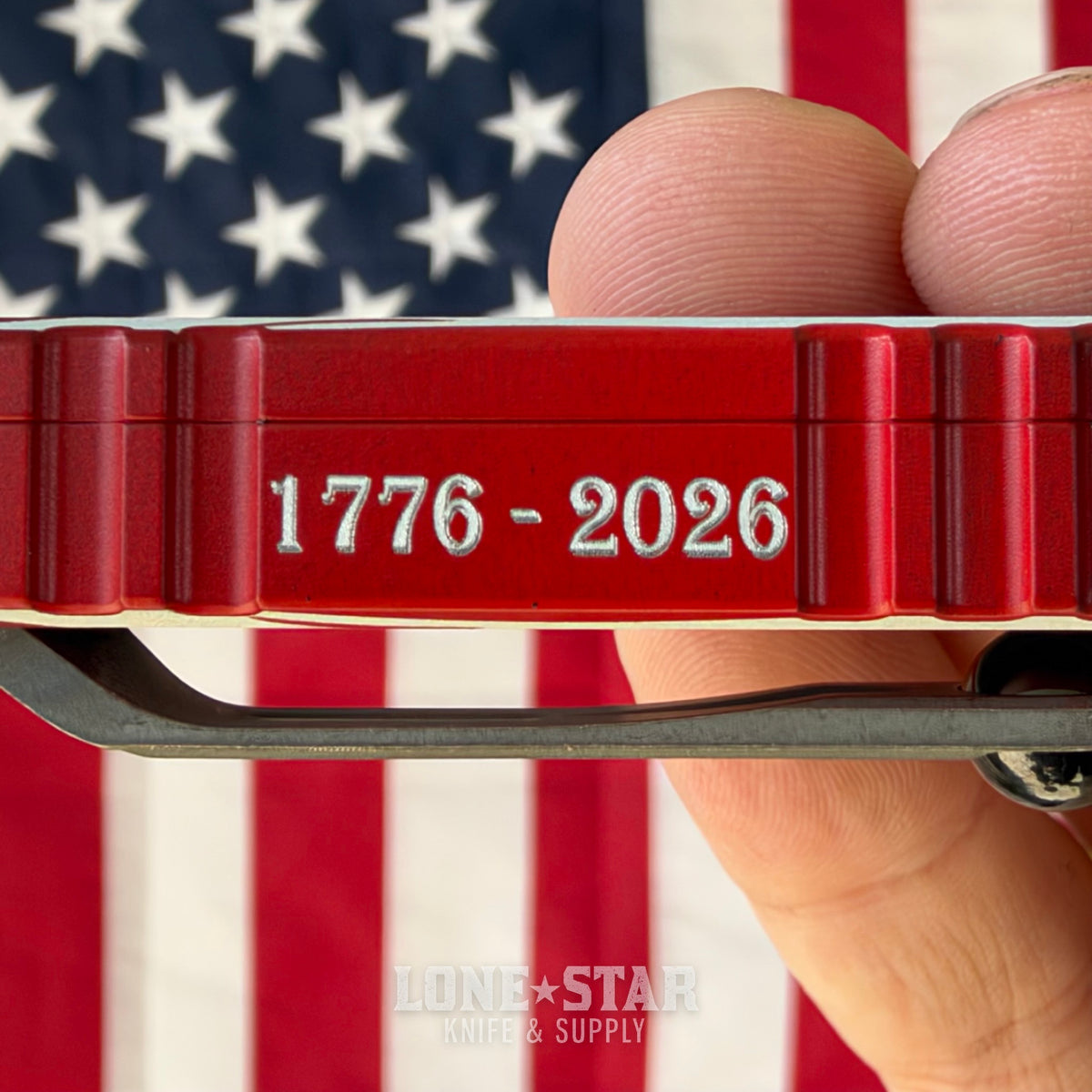 Microtech USA 250 UTX-85 Tanto Edge OTF - Apocalyptic M390MK - Made in USA (12334-10APS-4J250)