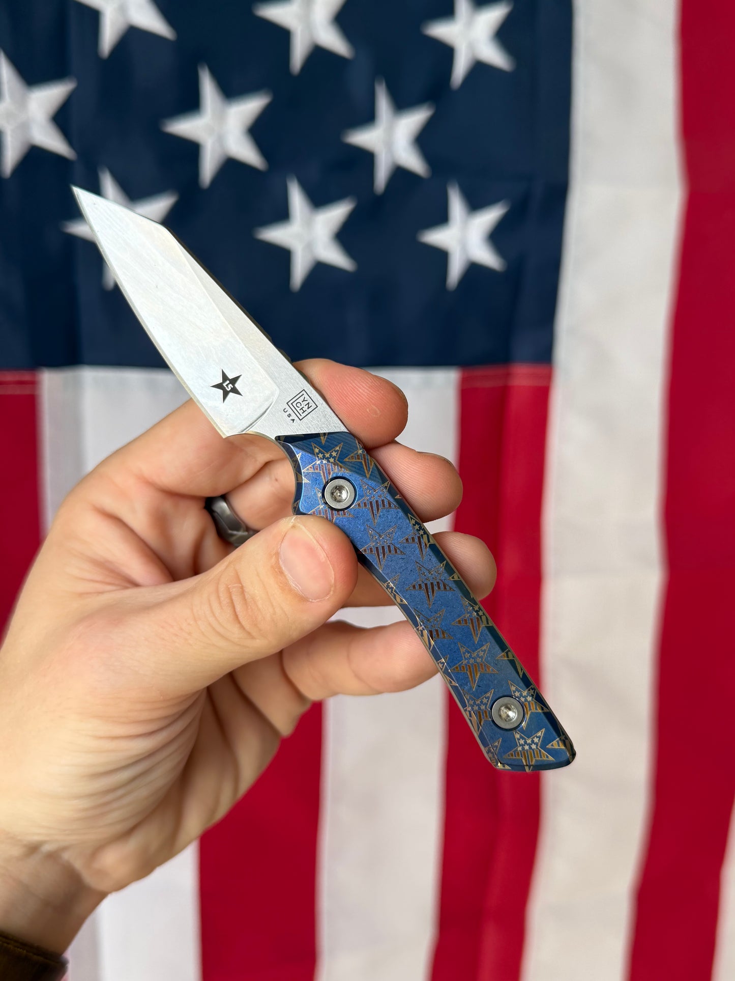 Lynch Blades Star Spangled Swift Six 2.5" Fixed Blade –  Titanium, MagnaCut Stonewash, 250th Anniversary, Leather Sheath – Made in USA