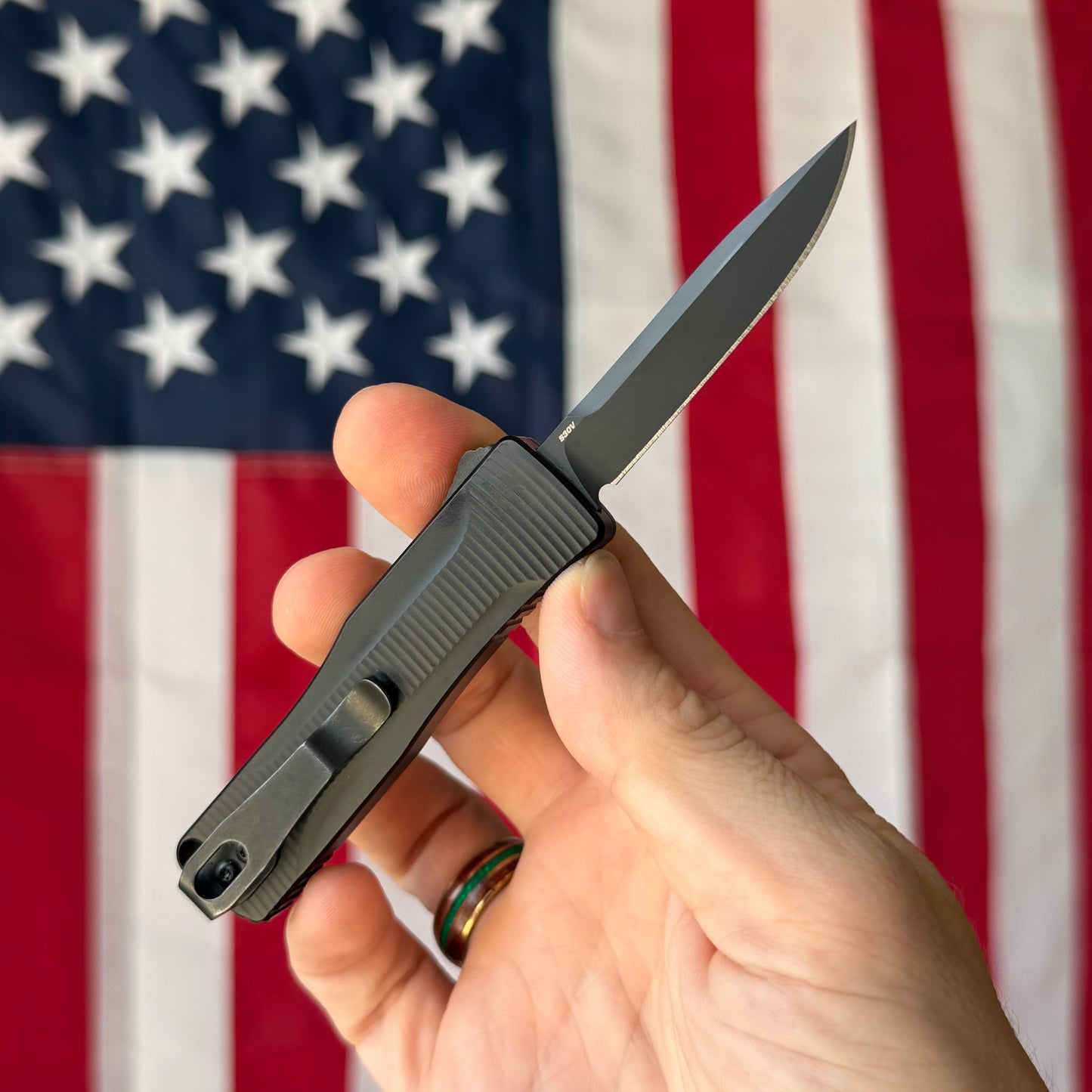 The Back Door: Like New – Benchmade OM 4850BK Micro OTF, S30V Black DLC, Black Aluminum – Action Needs LifeSharp – Made in USA