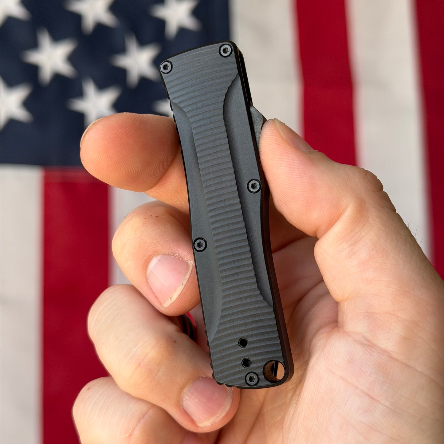 The Back Door: Like New – Benchmade OM 4850BK Micro OTF, S30V Black DLC, Black Aluminum – Action Needs LifeSharp – Made in USA