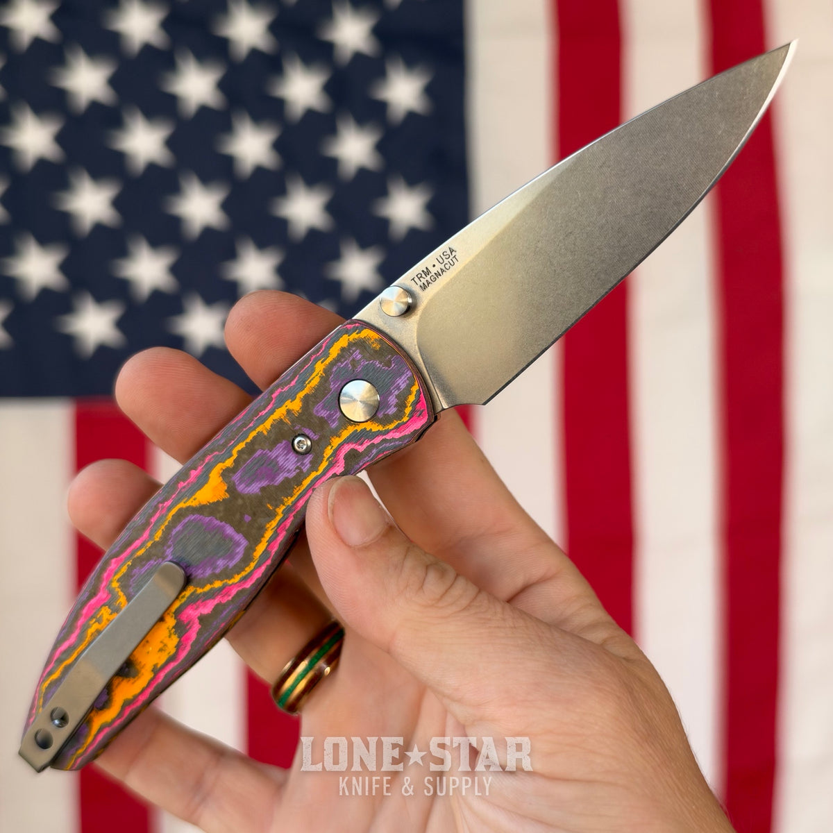 TRM ATOM Liner Lock 3.5" MagnaCut, Pop Camo Carbon 3D Contoured Smooth, Titanium Liners, Made in USA (DLR-ATM-CC-3D-POP)