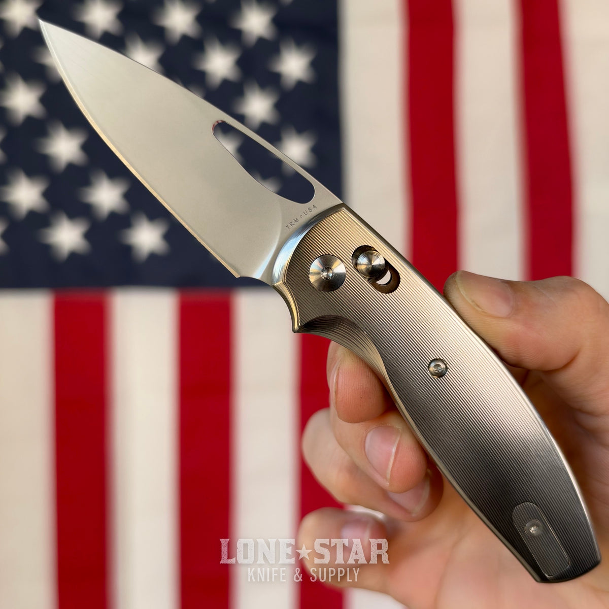 TRM BULLDOG Rev B 2.95" River-LOK, Titanium Pinstripe 3D, MagnaCut, Made in USA (DLR-BD-REVB-TIPIN)