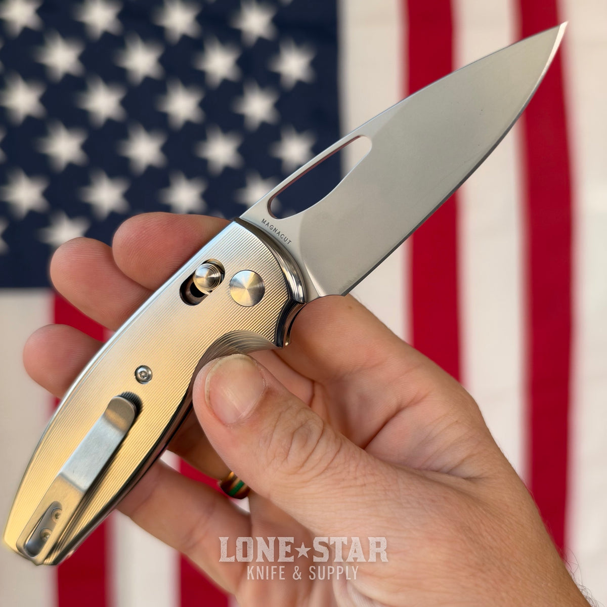 TRM BULLDOG Rev B 2.95" River-LOK, Titanium Pinstripe 3D, MagnaCut, Made in USA (DLR-BD-REVB-TIPIN)