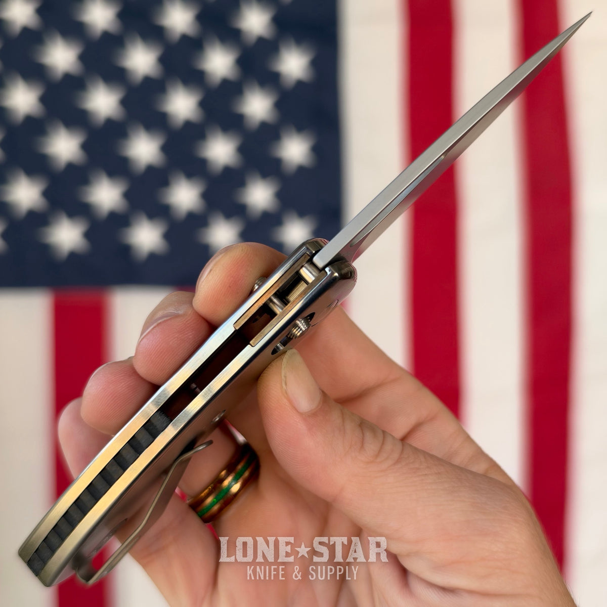 TRM BULLDOG Rev B 2.95" River-LOK, Titanium Pinstripe 3D, MagnaCut, Made in USA (DLR-BD-REVB-TIPIN)