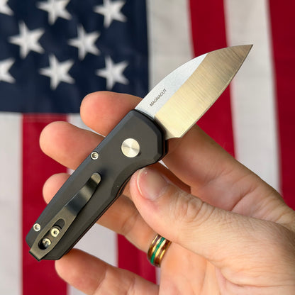 The Back Door: Runt 5, Compact Automatic Knife, Made in USA (Return)