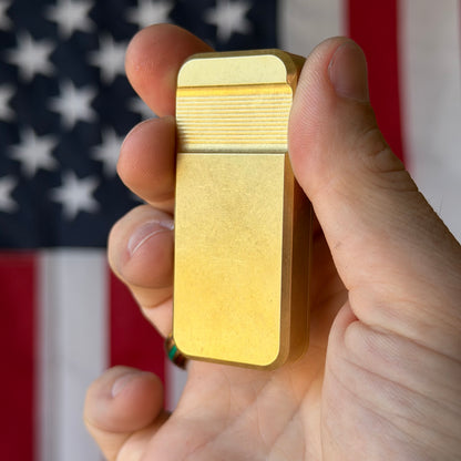 Rivery MFG Zero Agent Newton - Brass