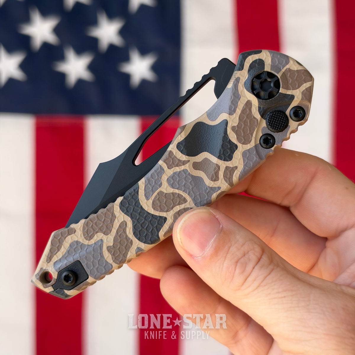 Heretic Mini Pariah Manual Duck Camo, 3.36" MagnaCut Black Tanto, Glass Packed Polymer Chassis - Made in USA (H053-DC)
