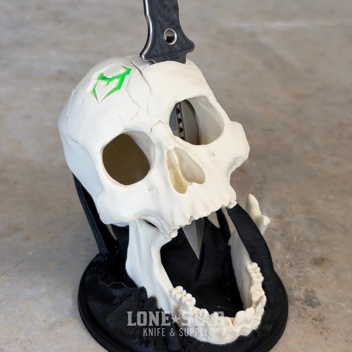 Lone Star Bundle: Heretic Mini Nephilim and Display Skull, Bone White - 4" MagnaCut Dagger plus Stand - Made in USA (LSB-NEPHILIM-SKULL-WHITE)