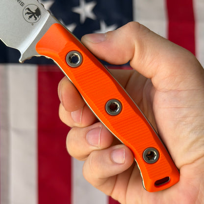 Microtech Akris 3.7" Fixed Blade – Ember G10, M390MK Stonewash, Leather Sheath – Made in USA (95-10EM-1)