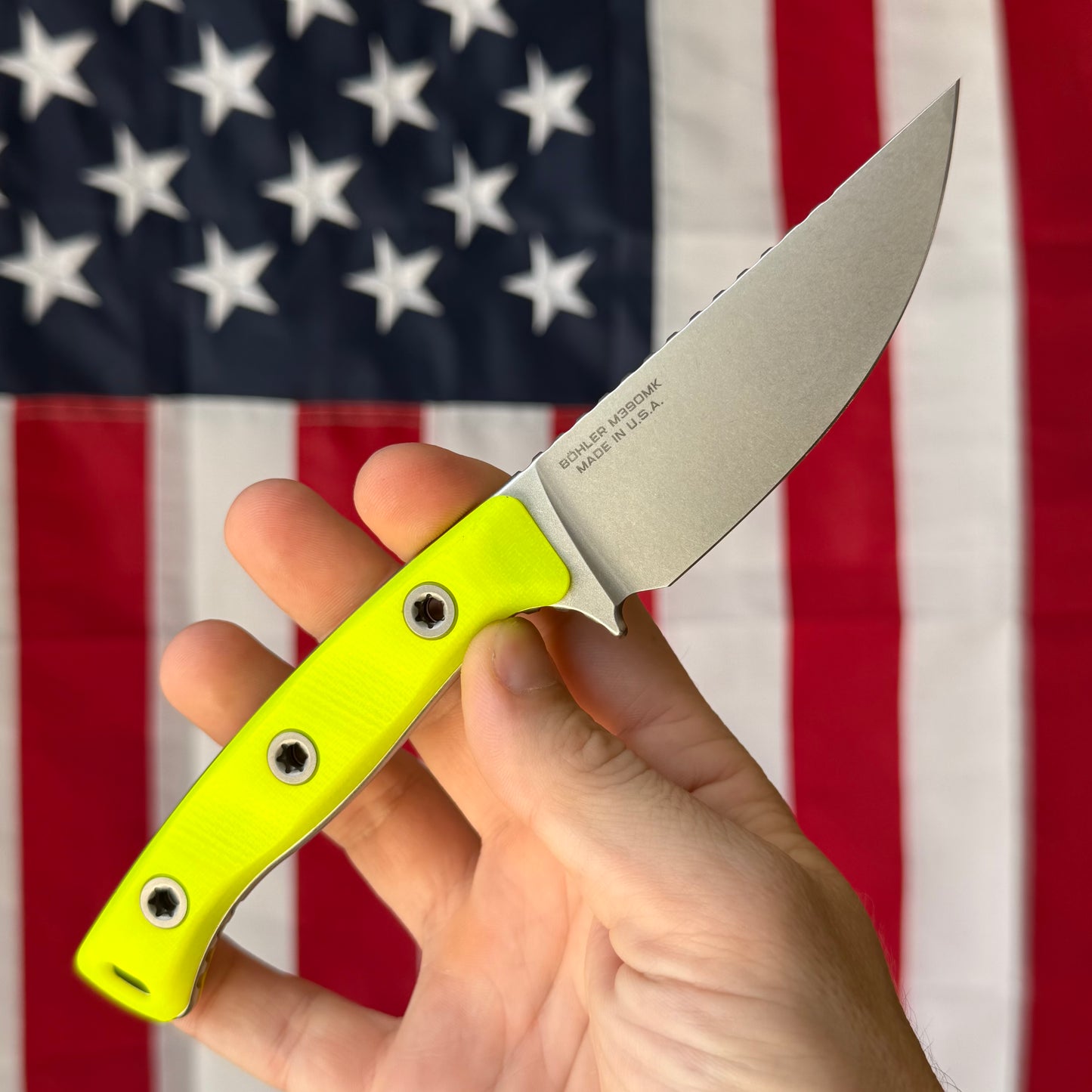 Microtech Akris 3.7" Fixed Blade – High Visibility G10, M390MK Stonewash, Leather Sheath – Made in USA (95-10HV-1)