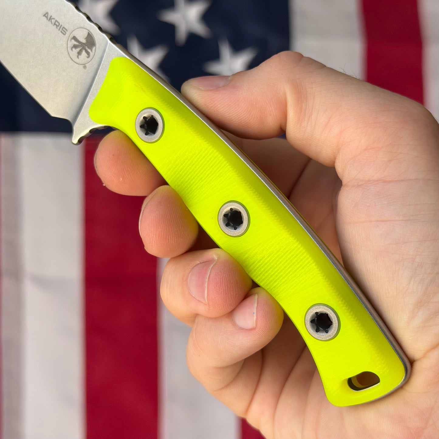 Microtech Akris 3.7" Fixed Blade – High Visibility G10, M390MK Stonewash, Leather Sheath – Made in USA (95-10HV-1)