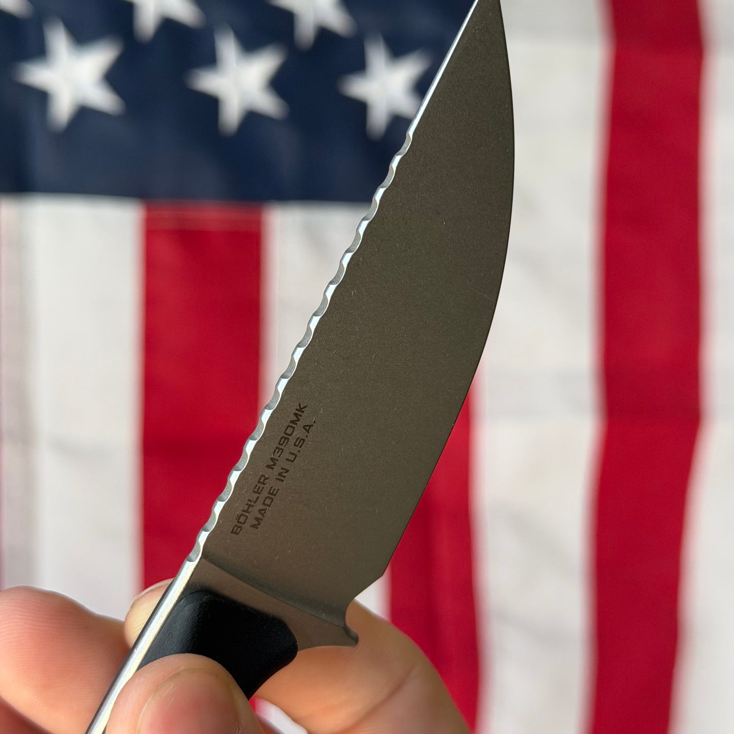 Microtech Akris 3.7" Fixed Blade – Black G10, M390MK Stonewash, Leather Sheath – Made in USA (95-10BK-1)