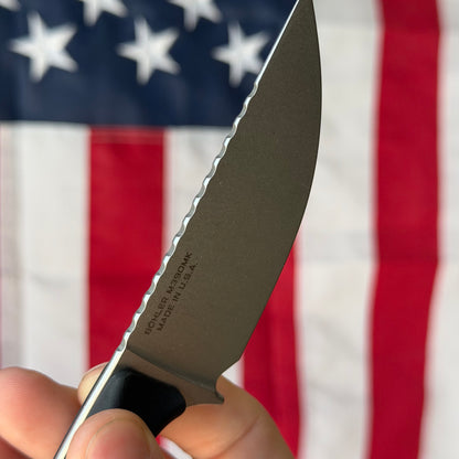 Microtech Akris 3.7" Fixed Blade – Black G10, M390MK Stonewash, Leather Sheath – Made in USA (95-10BK-1)