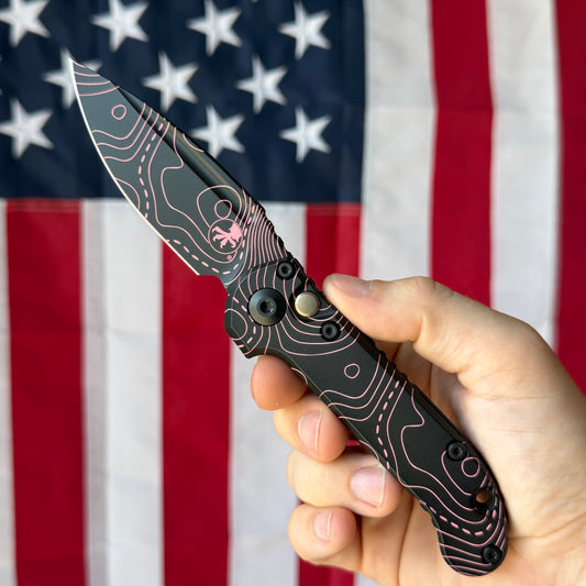 Microtech LUDT Gen III 3.5" OTS – Topographic Black/Pink, M390MK – Made in USA (1135S-1TPBKPKCS)