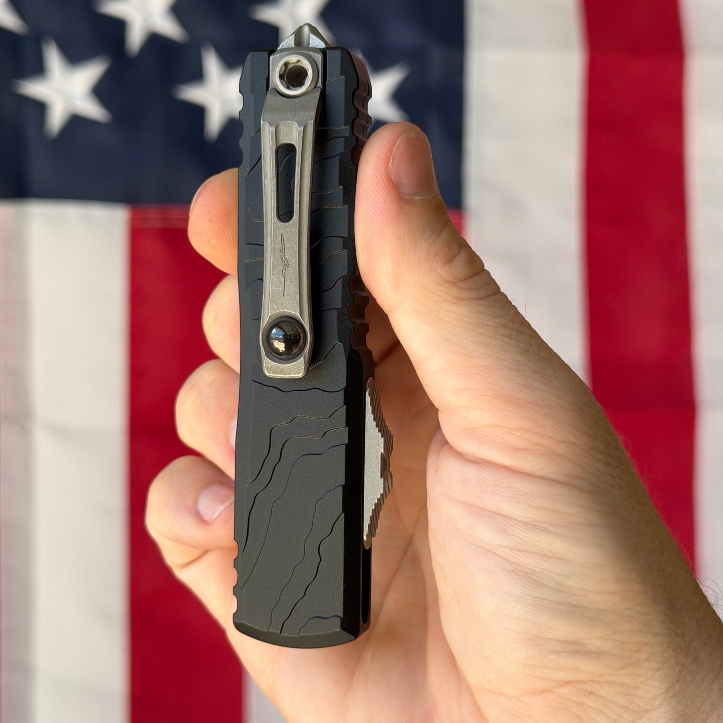 Microtech UTX-85 Gen IV Signature Series 3.11" OTF – Interceptor Blade, Black Topographic Deep Engraved Handle, M390MK Apocalyptic – BSA26 – Made in USA (12354TP-10APS)