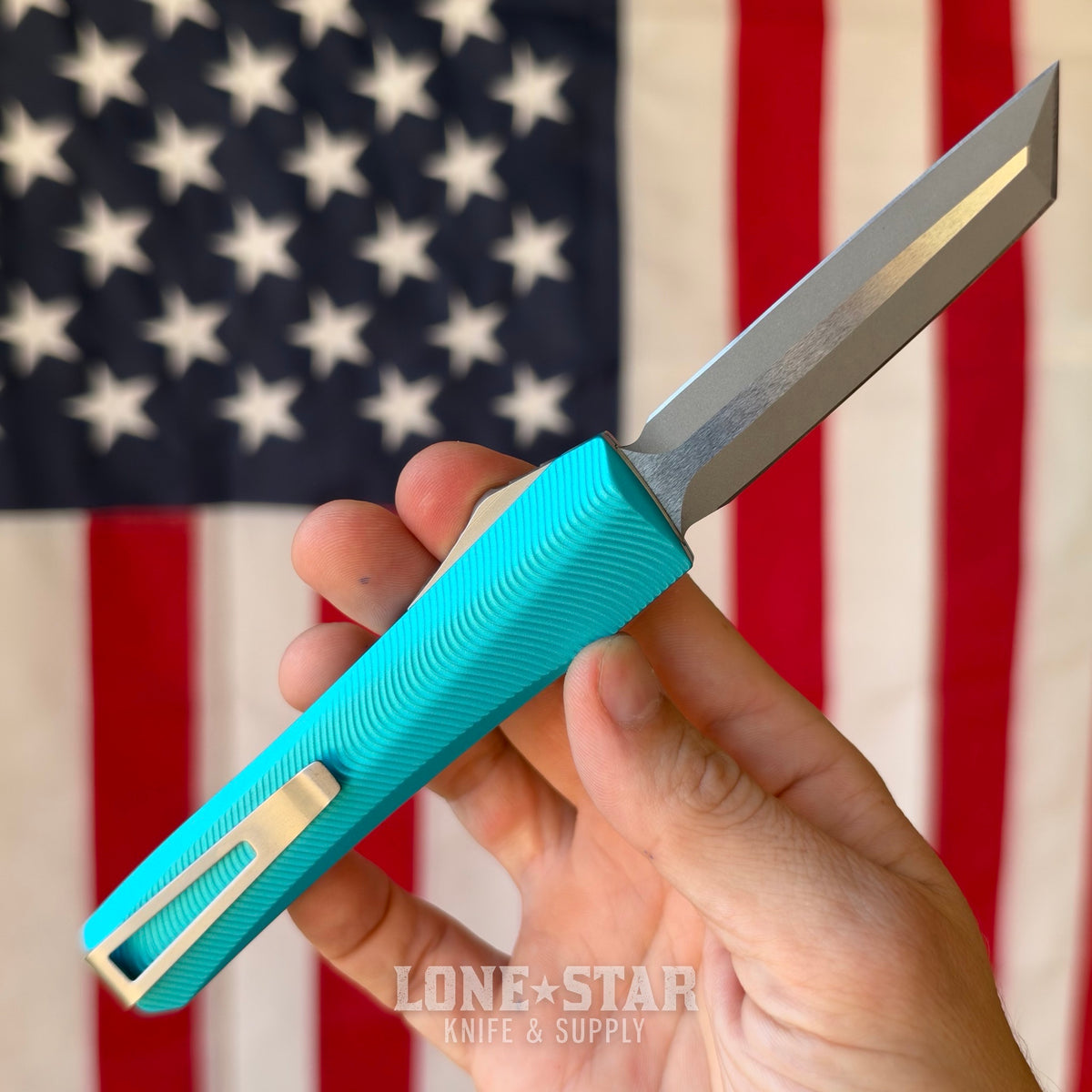 The Back Door: Core Edge USA 0331 Pulsar OTF Auto - Blue Aluminum, Double Edge Tanto, MagnaCut - Made in USA (Trade In)