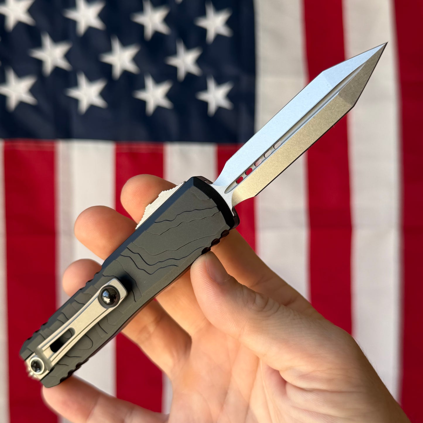 Microtech UTX-85 Gen IV 3.11" OTF – Spartan Blade, Black Topographic Deep Engraved Handle, M390MK Stonewash – BSA26 – Made in USA (12304TP-10)
